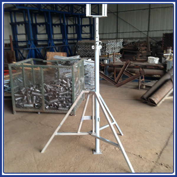 Steel support and tripod